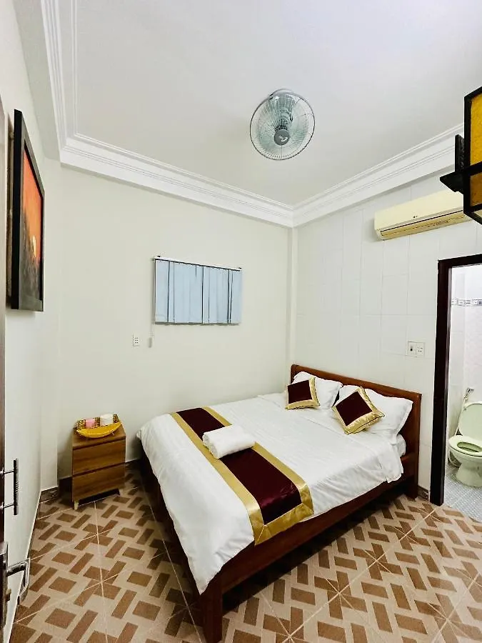 Dk House Homestay Hoi An Bed & Breakfast